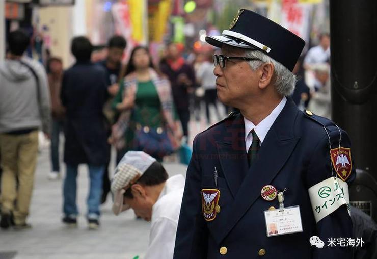 日本的老年人为何都还在工作?