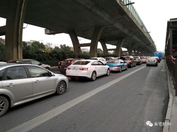 ▼瑞杭高速公路天目山西路上方高架