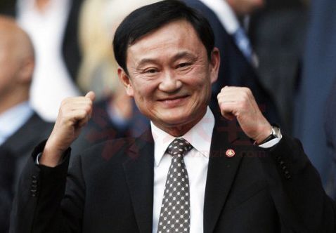 相近,而二人同为华人后裔,泰国人民中有人相信他是"达信大帝"的转世